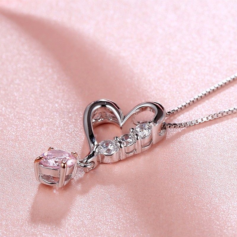 Cadeau Romantique Collier En Forme De Coeur En Zircon Cubique Incrusté D'argent 925