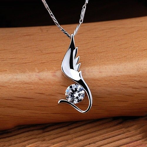 Collier Pour Femme En Forme D'aile Charmante En Argent Sterling 925 Nscd Diamond