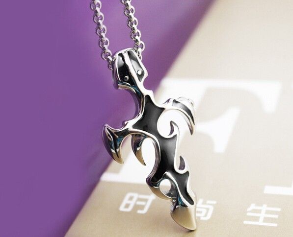 Collier Pour Homme En Acier Au Titane Cool Sword À Graver