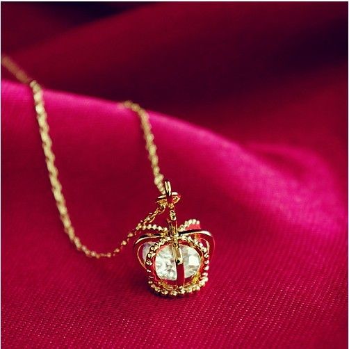 Collier De Mode Pour Femmes Élégantes Et Mignonnes Avec Couronne De Cristal