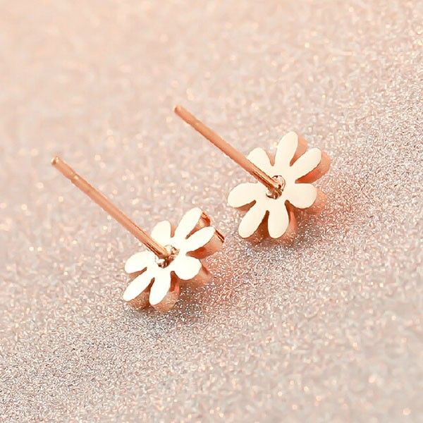 Boucles D'oreilles À La Mode Rétro En Or Rose 18 Carats En Forme De Fleur