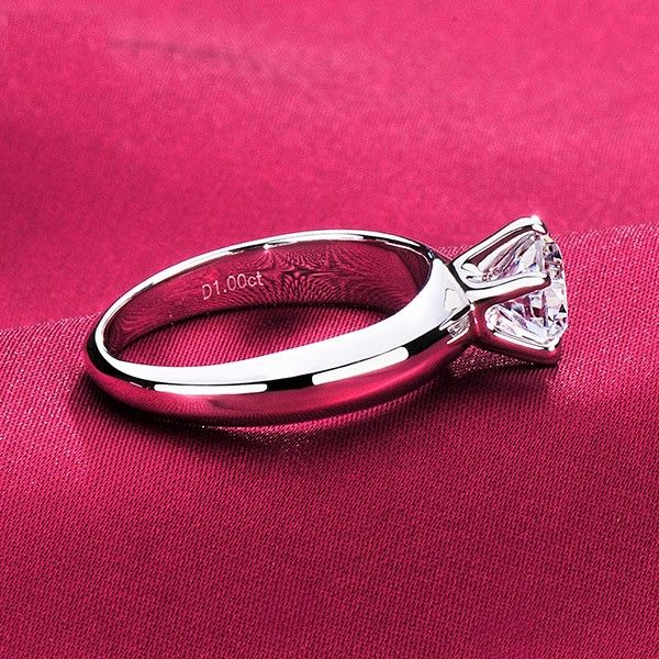 0.6 - 2.0 Carats Simulé Bague De Fiançailles / Mariage / Promesse De Diamant Pour Elle