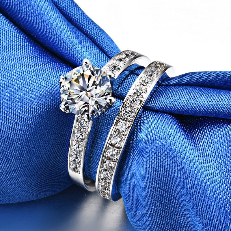 1.0 Ct 925 Argent Plaqué Platine Rond Simulé Promesse De Diamant / Mariage / Bague De Fiançailles Pour Les Femmes Fille Amis Cadeau De La Saint-valentin