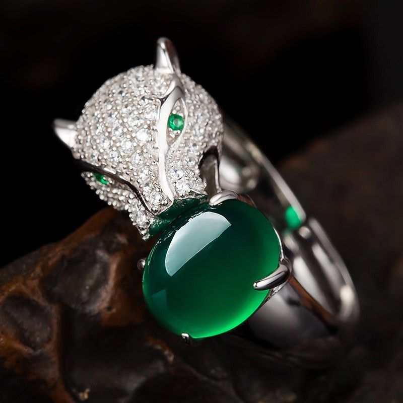 Bague Dominante En Argent 925 Incrusté De Calcédoine Verte Naturelle En Forme De Léopard