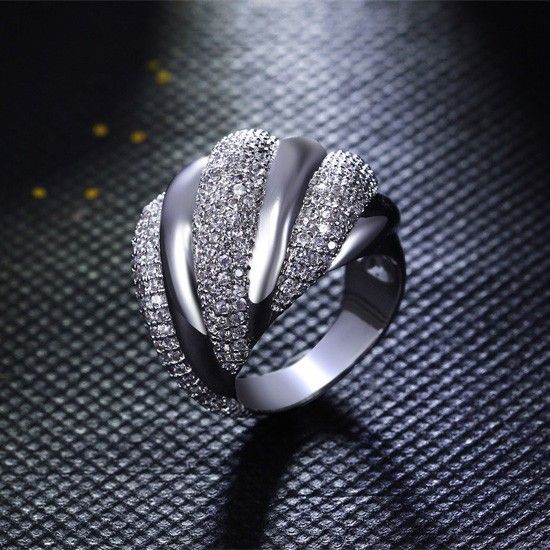 Bague De Femme En Or Plaqué Cuivre Exagérée Populaire D'europe