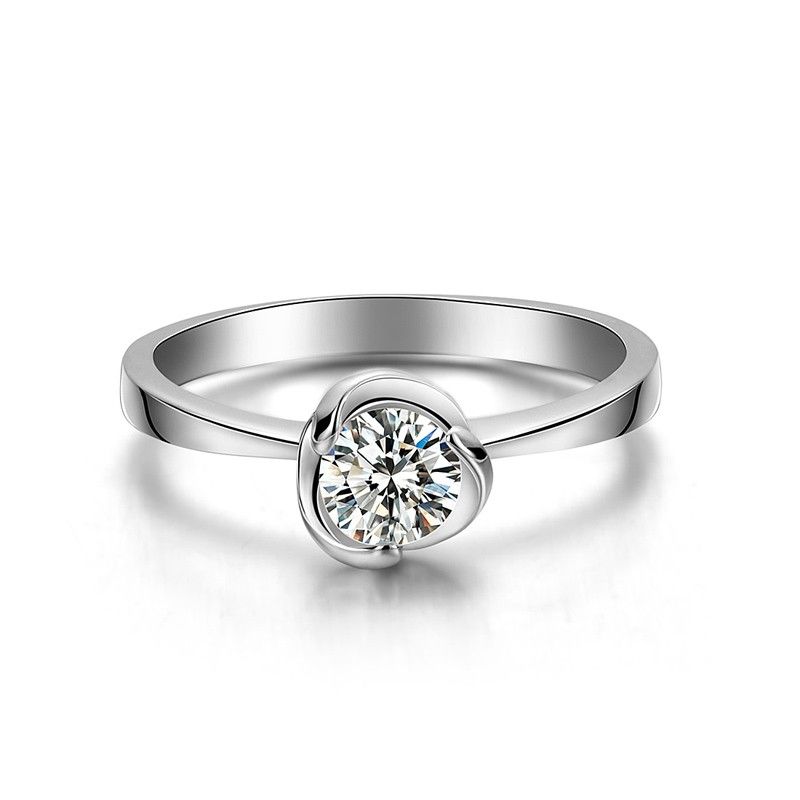 Bague De Fiançailles En Argent Sterling 925 Avec Zircon Cubique Incrusté De Forme Unique