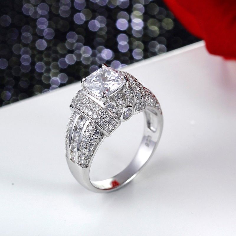 Bague De Fiançailles De Luxe En Zircone Cubique Incrustée D'argent 925 À Prix Ultra Bas