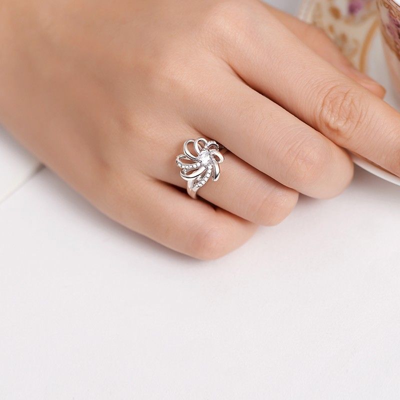 Bague D'ouverture De Belles Fleurs Brillantes En Argent 925 Avec CZ