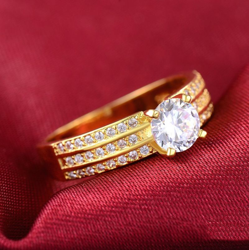 Bijoux De Haute Qualité Bague De Fiançailles En Laiton Plaqué Or 18 Carats