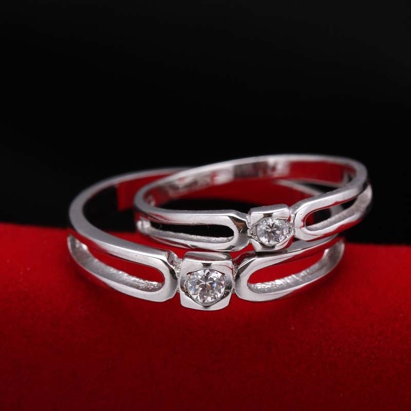 Design Creux Unique Incrusté De Bagues De Couple En Argent Sterling CZ 925