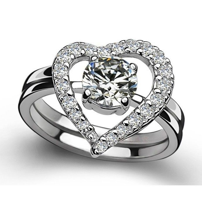 Diamant En Forme De Coeur Romantique Avec Bague De Mariage En Cristal