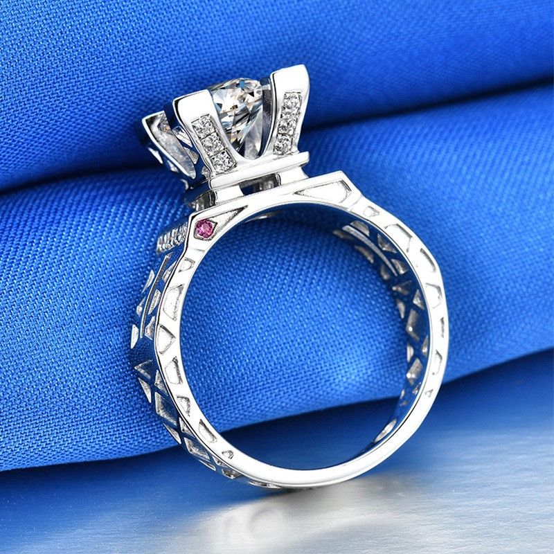 La Tour Eiffel 1.0 Ct 925 Argent Platine Plaqué Rond Diamant Simulé Promesse / Mariage / Bague De Fiançailles Pour Femmes Fille Amis Cadeau De Saint Valentin