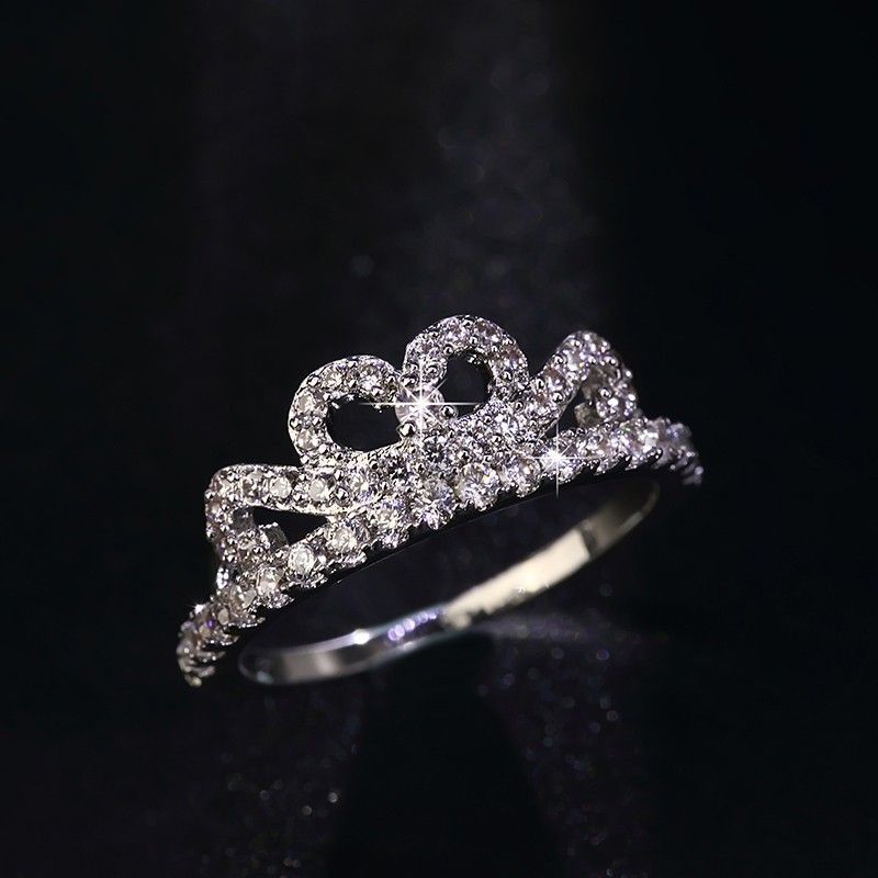 Personnalité Hypoallergénique Bague Couronne En Zircone Cubique Incrustée En Argent 925