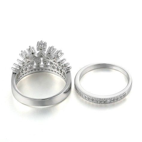 Rhodium Plaqué Cuivre De Haute Qualité Avec Anneau De Couronne De Tempérament Noble En Zircone Cubique