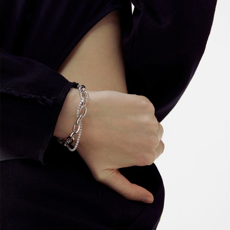 Bracelet Double Chaîne Argent Unique Pour Femme En Titane